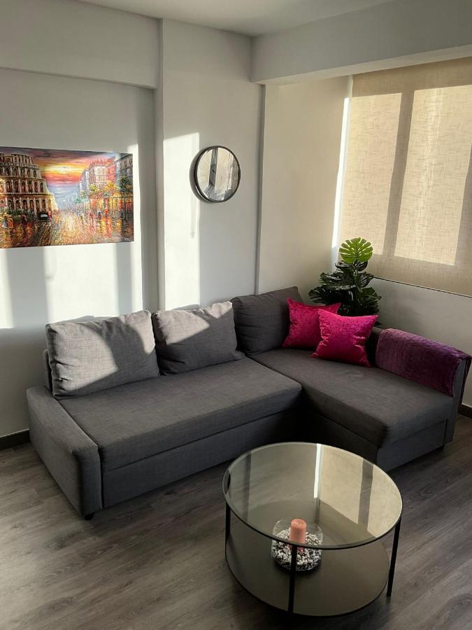 Ayala Apartamento Malaga Ngoại thất bức ảnh