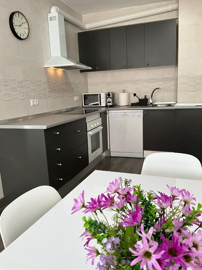 Ayala Apartamento Malaga Ngoại thất bức ảnh