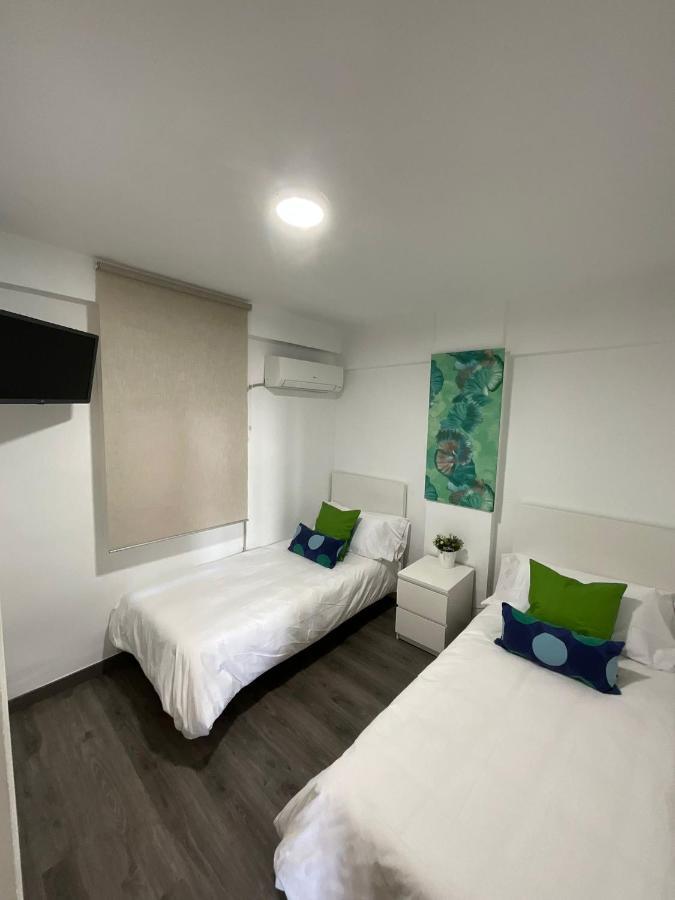 Ayala Apartamento Malaga Ngoại thất bức ảnh